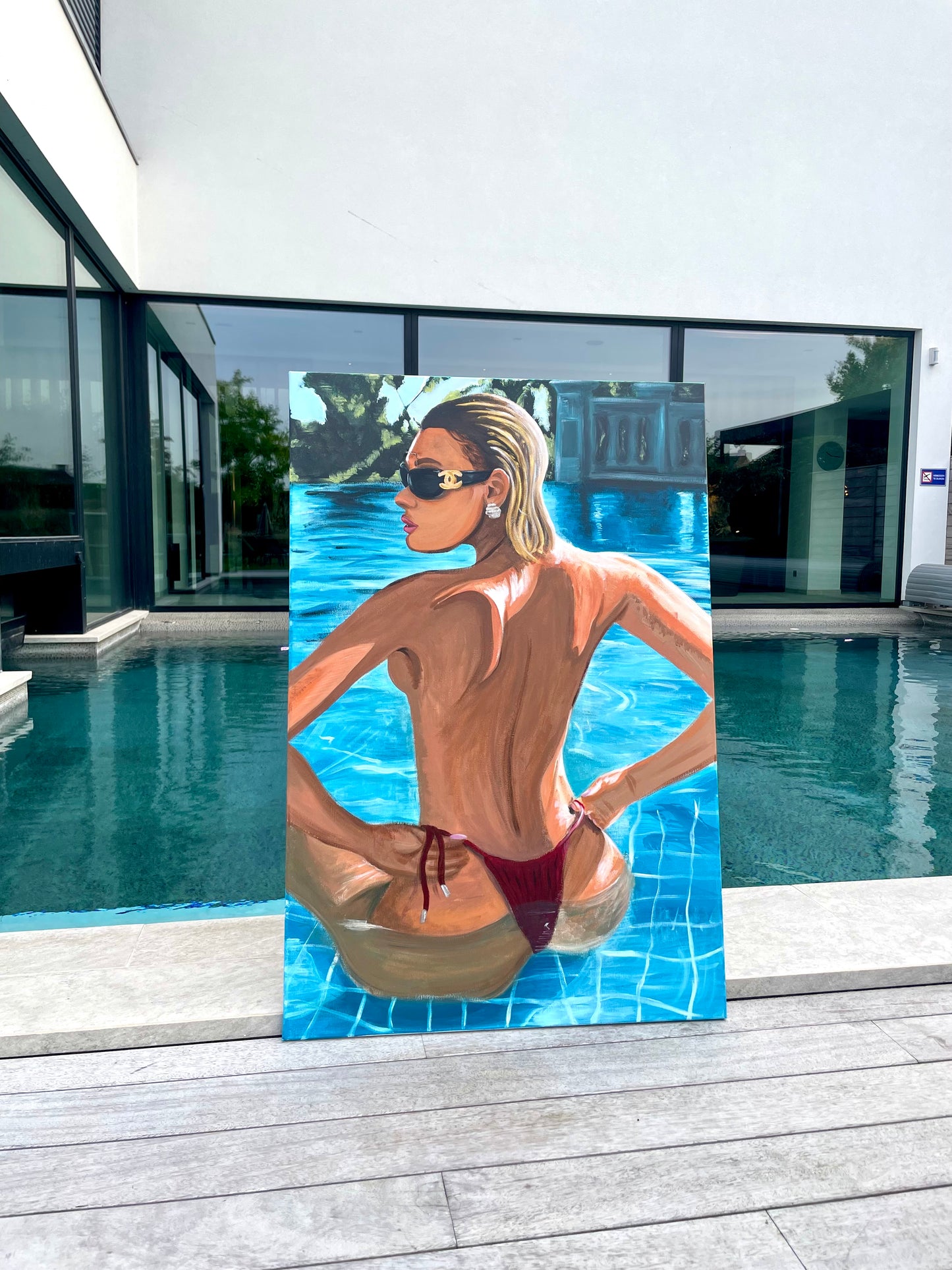 Elsa @ the pool I